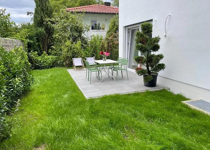 Ammersee Haus In Haus,Wunderschoene Designerferienwohung Mit Garten