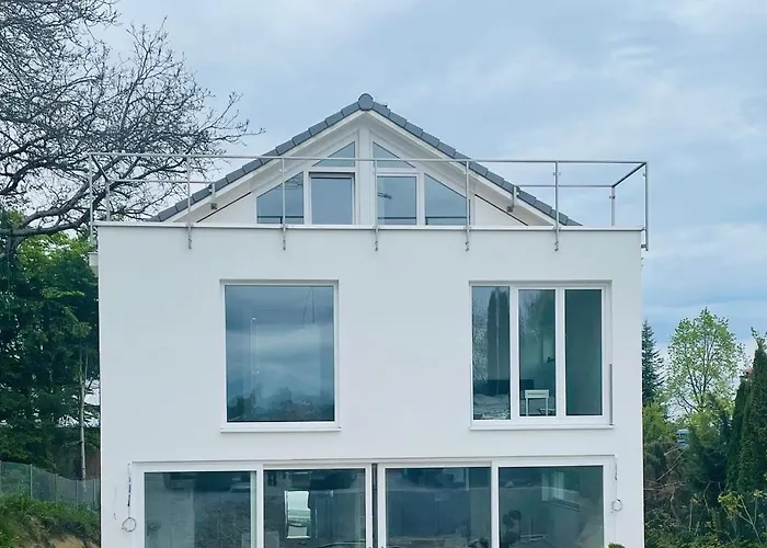 Ammersee Haus In Haus,Wunderschoene Designerferienwohung Mit Garten