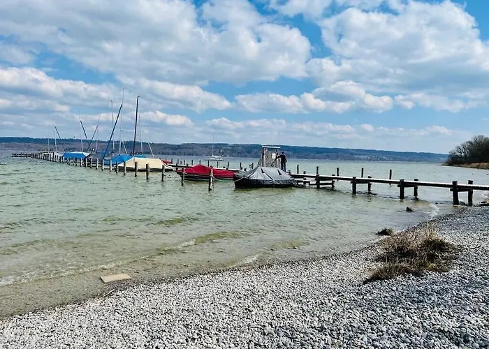 Ammersee Haus In Haus,Wunderschoene Designerferienwohung Mit Garten